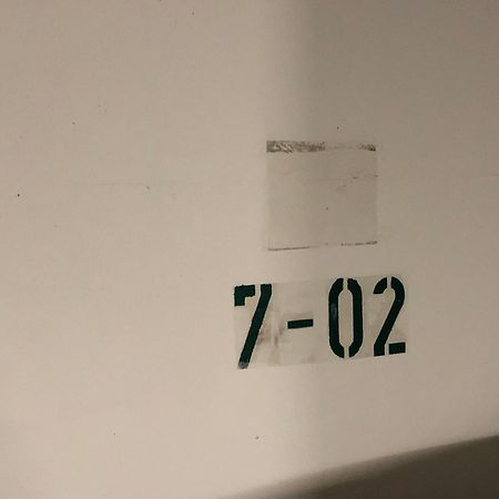 Sonnige Wohnung im Zentrum mit Terrasse u Tiefgarage - Netflix - Prime - Disney Leipzig Exterior foto